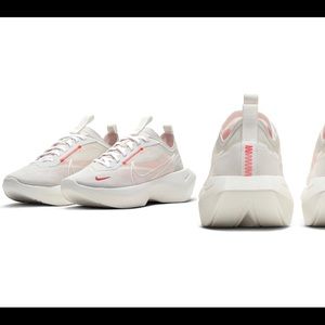 Nike Vista Lite Sneaker